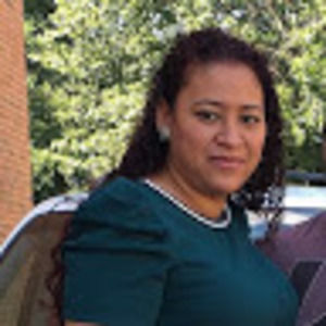 Meet your Posher, Alejandra